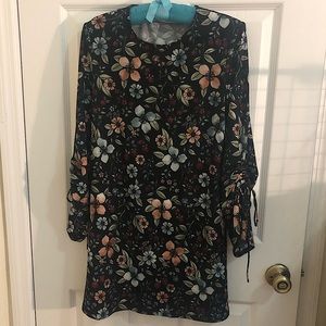 Mango short floral dress, ruched sleeves